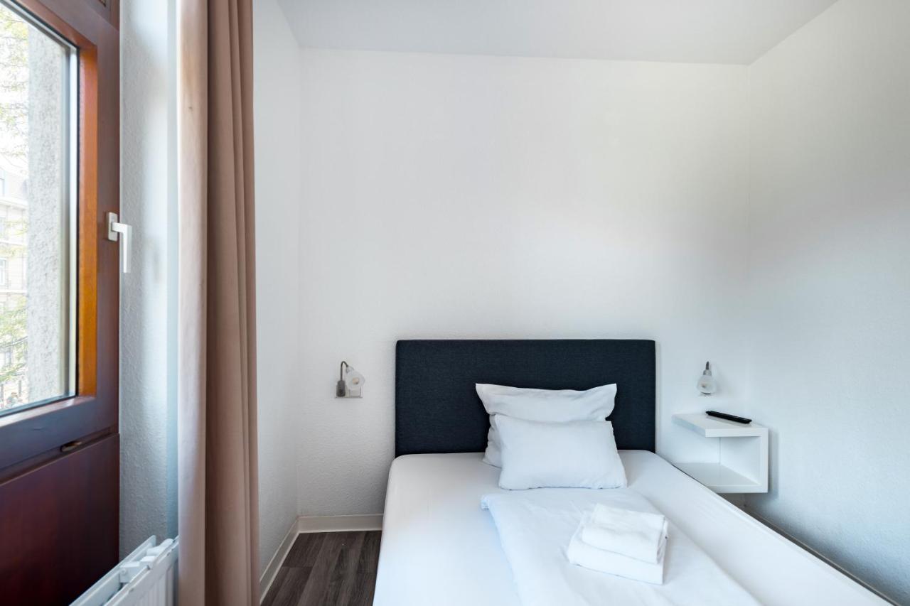 Hotel Garni Am Olgaeck Stuttgart Eksteriør billede
